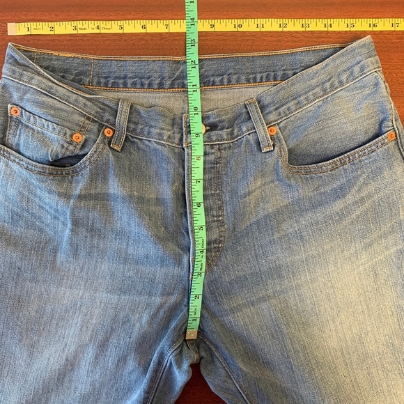 Men's 501 Levi's High Rise Mom Jeans - Picture 2 of 8